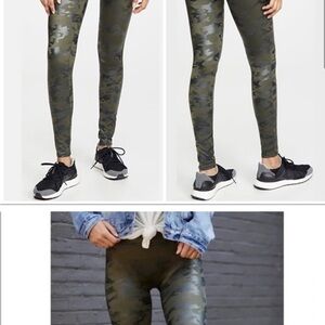 Stylish Green Camo Leggings